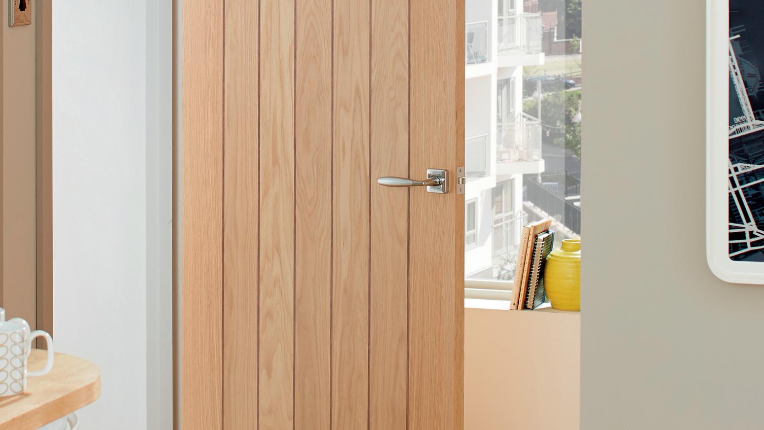Why Buy Internal Oak Doors For Your Home